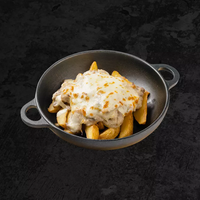 Свинина с картофелем по - деревенски под грибным соусом