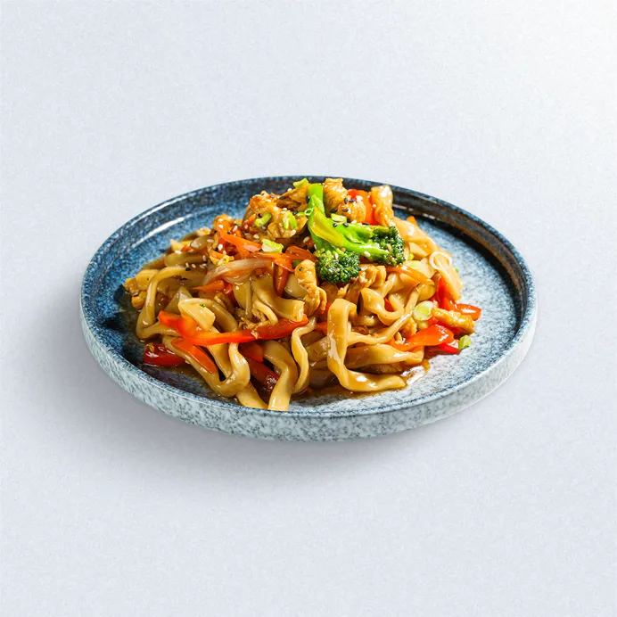 Вок с курицей в соусе терияки