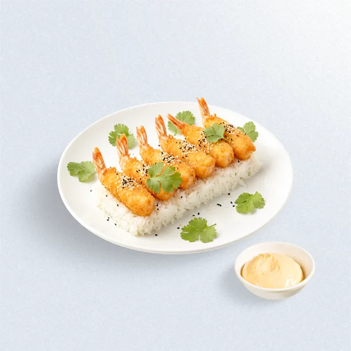 Тигровые креветки с рисом и соусом том ям